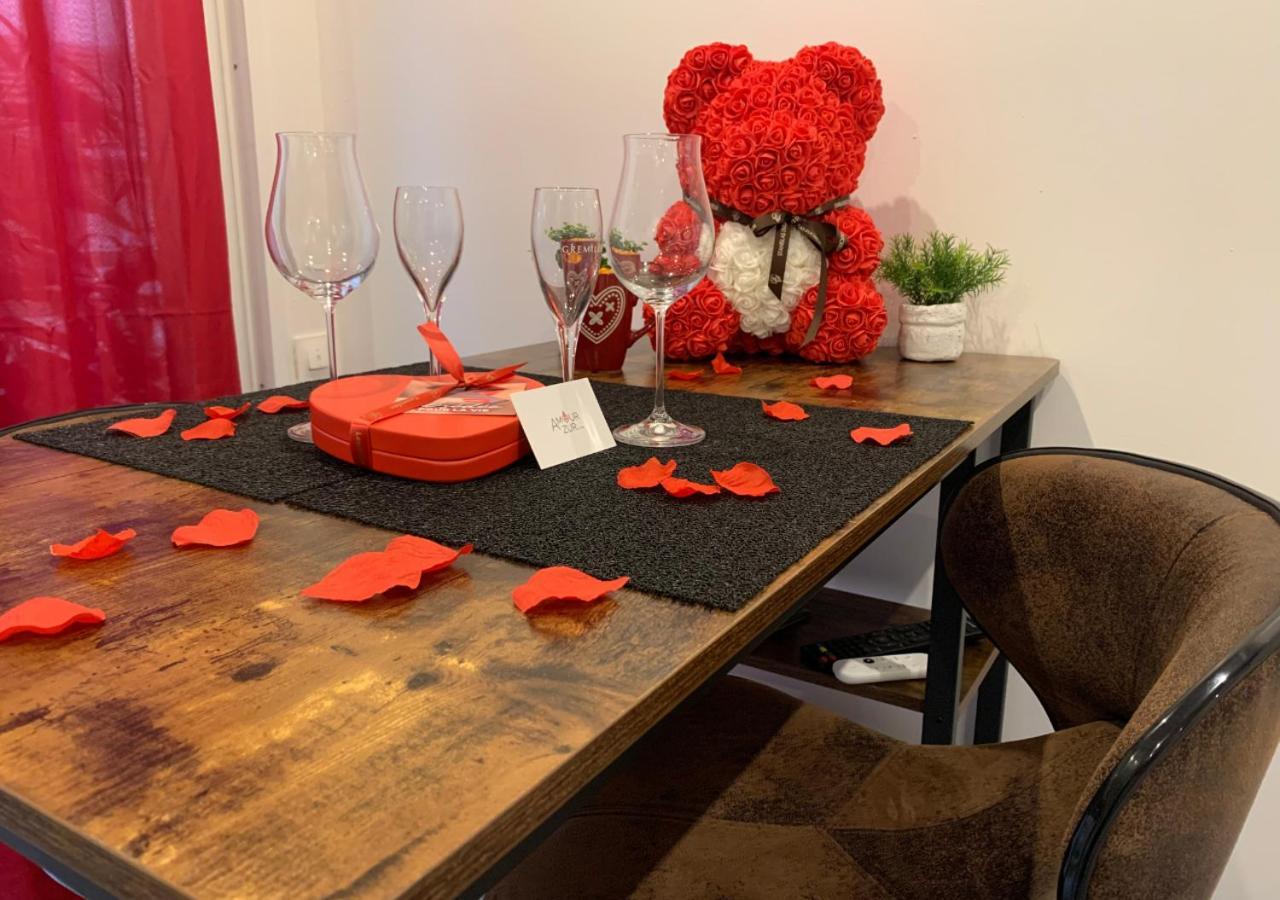Amour Azur love room avec jacuzzi et piscine Vallauris Buitenkant foto